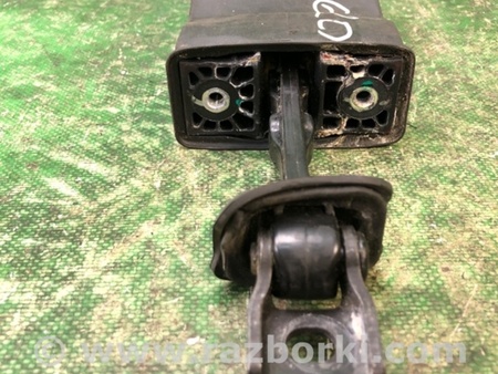 ФОТО Обмежувач дверей для Volkswagen Jetta USA (10-17) Київ