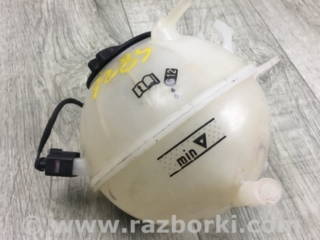 ФОТО Бачок розширювальний для Volkswagen Jetta USA (10-17) Київ