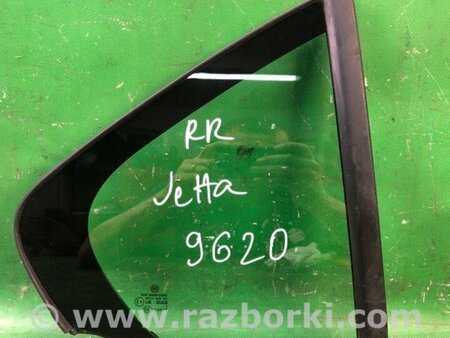 ФОТО Скло дверей глухе для Volkswagen Jetta USA (10-17) Київ