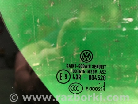 ФОТО Скло дверей глухе для Volkswagen Jetta USA (10-17) Київ