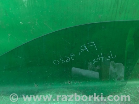 ФОТО Скло дверей для Volkswagen Jetta USA (10-17) Київ