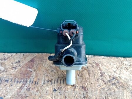 ФОТО Клапан електромагнітний (вакуумний) для Toyota Camry 50 XV50 (11-14) Київ