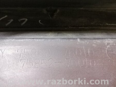 ФОТО Накладка порогу зовнішня для Lexus CT200 (11-17) Київ