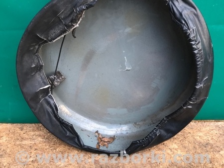 ФОТО Ковпак запасного колеса (Кожух запаски) для Toyota RAV-4 III CA30W/XA30 (05-16) Київ