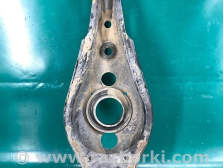 ФОТО Важіль задньої підвіски нижній поперечний для Toyota RAV-4 III CA30W/XA30 (05-16) Київ