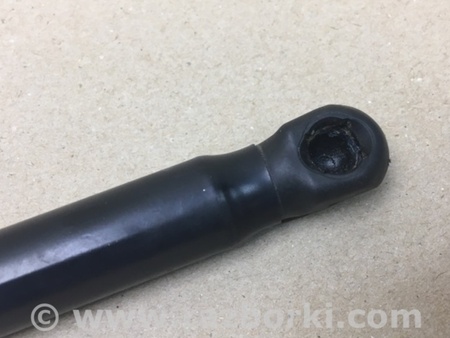 ФОТО Амортизатор капоту для Hyundai Sonata V NF (04-10) Київ