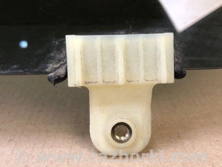 ФОТО Скло дверей для KIA Soul 1 AM (08-14) Київ