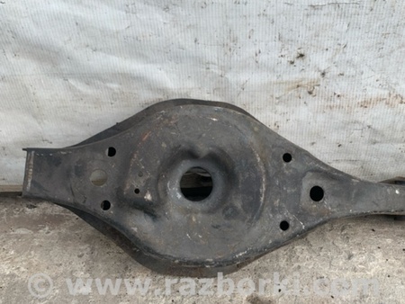 ФОТО Важіль задньої підвіски нижній поперечний для Nissan Altima L32 Київ