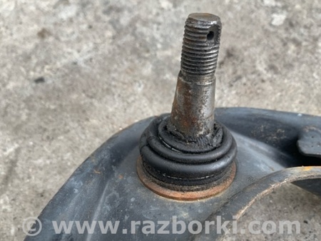 ФОТО Важіль передньої підвіски верхній для Nissan Titan (04-16) Київ