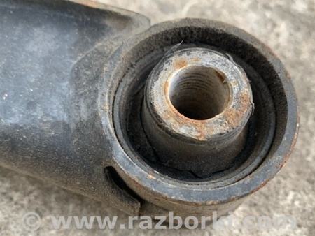 ФОТО Важіль передньої підвіски верхній для Nissan Titan (04-16) Київ