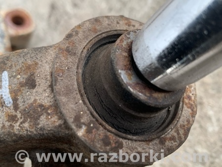 ФОТО Цапфа для Nissan Titan (04-16) Київ