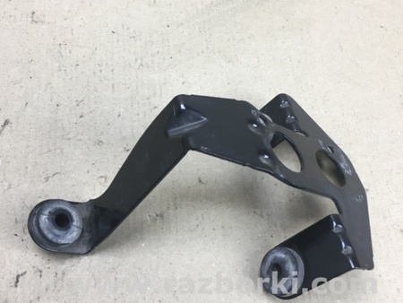 ФОТО Кронштейн для Ford Focus 3 (01.2010 - 03.2018) Київ