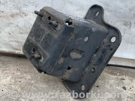 ФОТО Кронштейн підсилювача переднього бампера для Nissan Altima L32 Київ