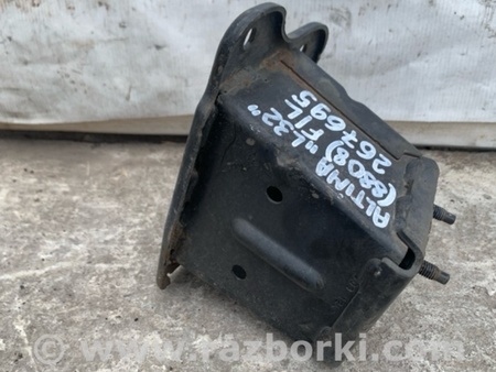 ФОТО Кронштейн підсилювача переднього бампера для Nissan Altima L32 Київ