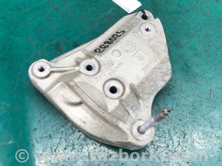 ФОТО Кронштейн компресора кондиціонера для Chevrolet Volt I (10-15) Київ