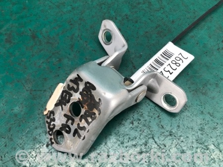 ФОТО Петля двері верхня для Mazda 3 I BK (03-09) Київ