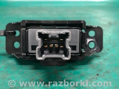 ФОТО Кнопка обігріву сидінь для Nissan LEAF (10-17) Київ