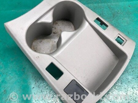 ФОТО Консоль центральна для Nissan LEAF (10-17) Київ