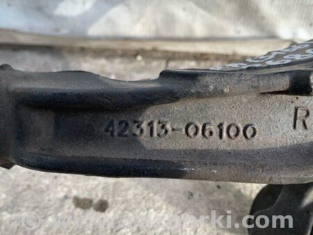 ФОТО Цапфа для Toyota Solara Київ