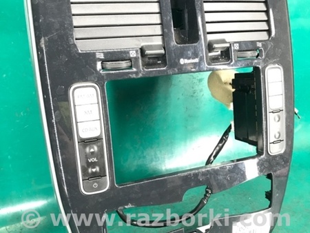 ФОТО Накладка торпедо під магнітолу для Nissan LEAF (10-17) Київ