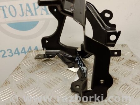 ФОТО Кронштейн кріплення компресора пневмопідвіски для Lexus GX Київ