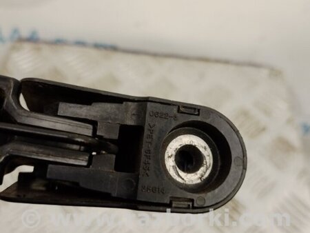 ФОТО Повідець склоочисника задній для Suzuki Swift Київ