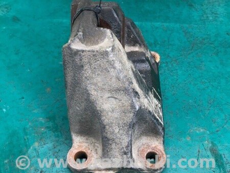 ФОТО Кронштейн крепления КПП для KIA Sedona (14-18) Київ