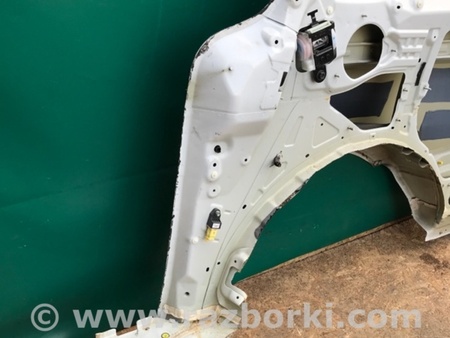 ФОТО Чверть кузова задня для KIA Sedona (14-18) Київ