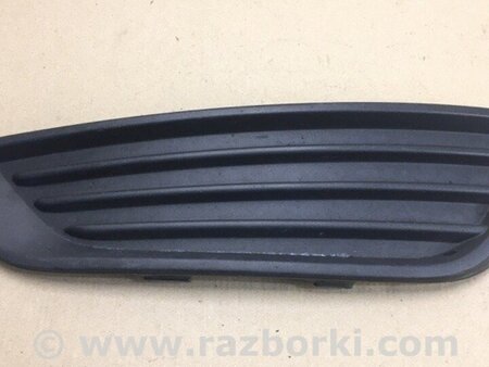 ФОТО Заглушка протитуманних фар для Ford Focus 3 (01.2010 - 03.2018) Київ