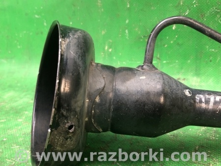 ФОТО Горловина паливного бака для Nissan Juke (10-19) Київ