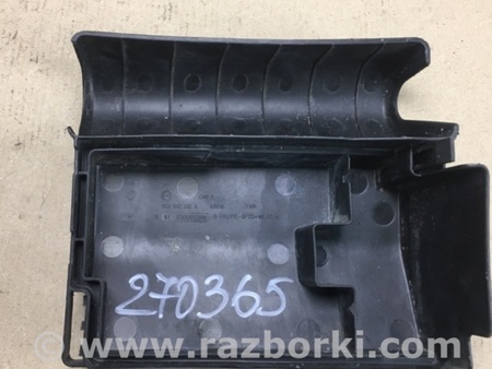 ФОТО Кришка блоку запобіжників для Volkswagen Jetta USA (10-17) Київ