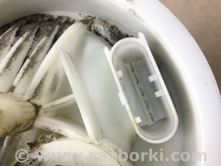 ФОТО Паливний насос для Mercedes-Benz C-CLASS W204 (07-14) Київ