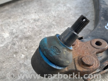 ФОТО Важіль передньої підвіски нижній для Toyota Sienna (03-10) Київ