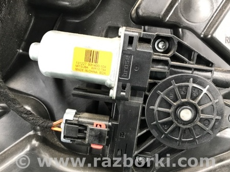 ФОТО Склопідйомник для Dodge Durango (2011-) Київ