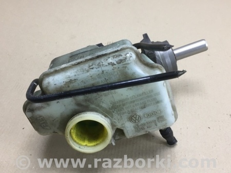 ФОТО Головний гальмівний циліндр для Volkswagen Jetta USA (10-17) Київ