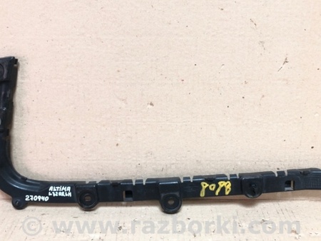 ФОТО Кронштейн заднього бампера для Nissan Altima L32 Київ