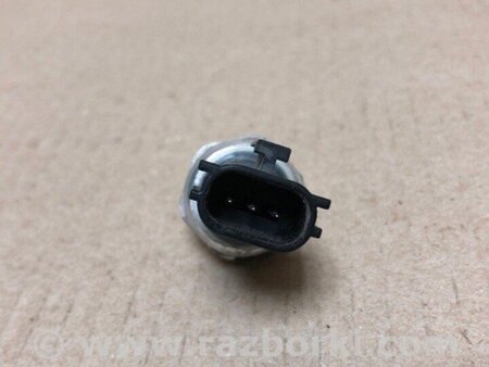 ФОТО Датчик тиску кондиціонера для Nissan Titan (04-16) Київ