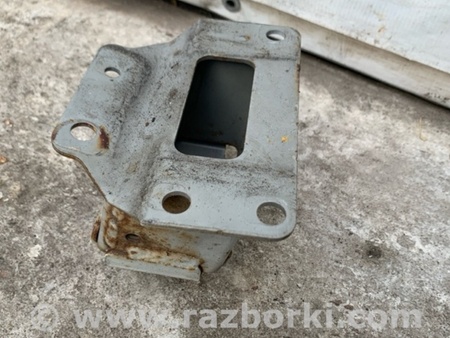 ФОТО Кронштейн підсилювача заднього бампера для Nissan Quest S (11-17) Київ