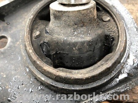 ФОТО Важіль передньої підвіски нижній для Volkswagen Passat B7 (09.2010-06.2015) Київ