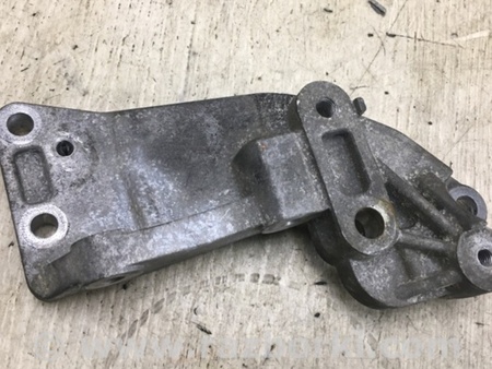 ФОТО Кронтейн генератора для Chrysler 200 (2010-2016) Київ