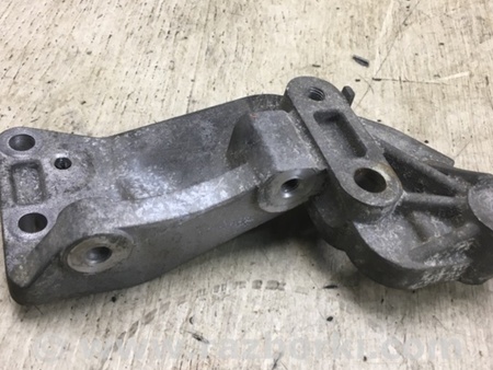 ФОТО Кронтейн генератора для Chrysler 200 (2010-2016) Київ