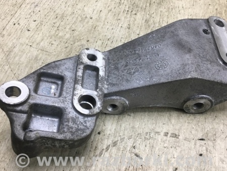 ФОТО Кронтейн генератора для Chrysler 200 (2010-2016) Київ