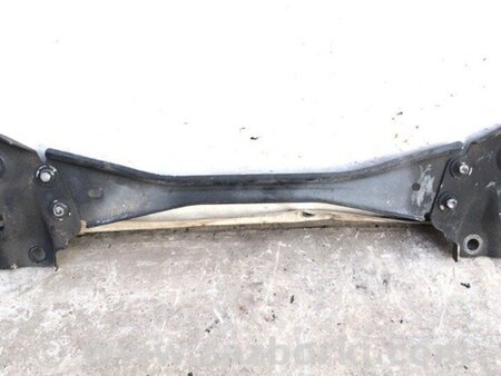 ФОТО Балка радіатора для Volvo S60 Київ