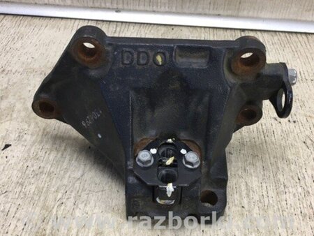 ФОТО Кронштейн крепления КПП для KIA Forte YD (2012-) Київ