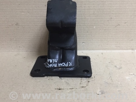 ФОТО кронштейн опори двигуна для Nissan Titan (04-16) Київ