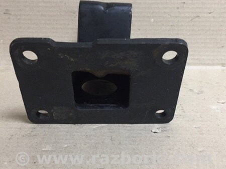 ФОТО кронштейн опори двигуна для Nissan Titan (04-16) Київ