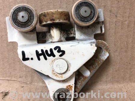 ФОТО Ролик зсувних дверей нижній для Nissan Quest S (11-17) Київ