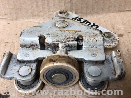 ФОТО Ролик зсувних дверей нижній для Nissan Quest S (11-17) Київ