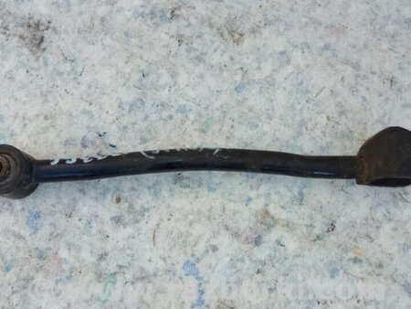 ФОТО Важіль задньої підвіски нижній поперечний для Infiniti M35/M45 Київ