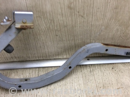 ФОТО Петля кришки багажника для Hyundai Grandeur IV TG (05-11) Київ